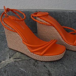 New!! Marc Fisher Zeki Wedge Sandals Size 7